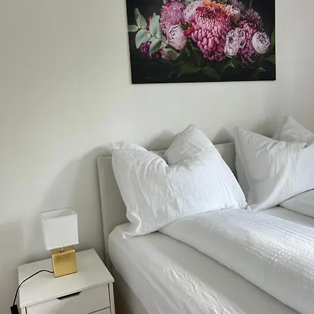 Charmante Fohnsdorfer-wohnung In Red Bull Ring Naehe Apartment